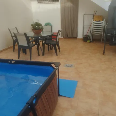 Montoro Holiday home Purchil